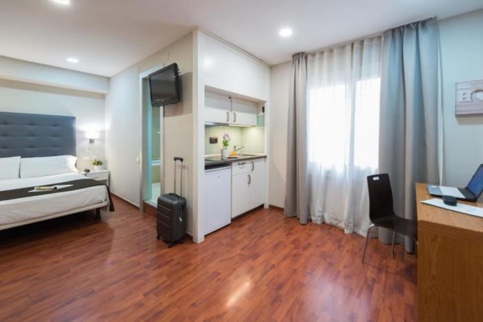 Senator Barcelona Apartments Rum bild